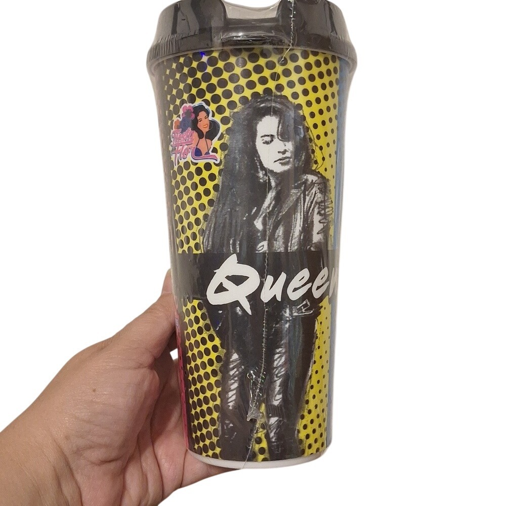 Whirley Selena Quintanilla Queen of Cumbia Travel Tumbler Pop Art Plastic Mug‎